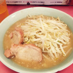 ラーメン二郎 歌舞伎町店 - 