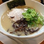 ろく月 - 豚白湯ラーメン