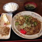 千佳 - (料理)焼きそば定食