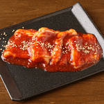 炭火焼ホルモン ぐう - ホルモンのタレはクセになります