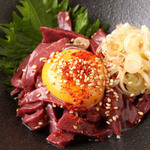 炭火焼ホルモン ぐう - 限定の「ハツユッケ」