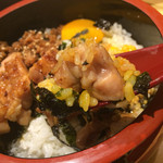 瀧口 - 炭火鶏焼き丼1000円