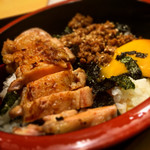 瀧口 - 炭火鶏焼き丼1000円