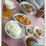 上海亭 - 生ビールと麻婆豆腐定食
            2015.6