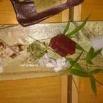 刺し盛りは彩り鮮やか