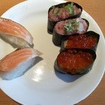 焼肉バイキング ウエスタン - お寿司はオーダー注文です。