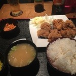 王の酒場 - 唐揚げ定食¥580-税込！