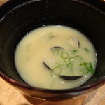 まる作 - 味噌仕立ての貝汁♪