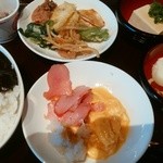 白石家 - 朝食バイキング（よくばってカレーまで食べました）