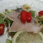 白石家 - 鰆とアボカドのサラダ