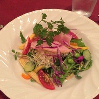 Bistro COLORIS - ハムを添えたサラダ仕立ての前菜