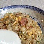 中国ラーメン揚州商人 - パラパラ。
