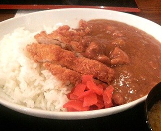 Miyazakijidorisumibiyakitorikashikirienkaikurokiya - チキンカツカレー