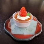 おなかま - オーガニック苺と豆腐ムース