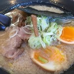 川出拉麺店 - ラーメン＋味付たまご