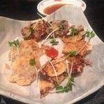 魚心 - はじめての「お箸で食べる豚足」