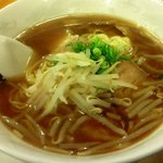グランシャトー 華城飯店 - ラーメン＠３５０円