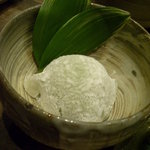 聖護院 - 本日のデザート、雪見大福抹茶版