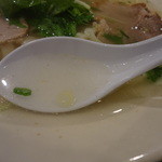 揚子江ラーメン - 【NEW】キシメンのスープはラーメンと同じ