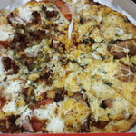 PIZZA-LA - 【ハーフ＆ハーフ】マスカルポーネの贅沢10種ピザ×テリネギ（L）スーパークリスピー