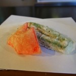 日本料理天ぷらあい田 - 紅生姜、オクラ