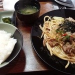 道頓堀どむす - 焼うどん定食