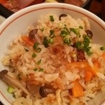 郷土料理くらわんか - かやくご飯もなかなかいいですな！