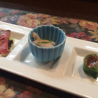 ステーキハウス キッチンリボン - オードブル   バカに出来ない美味さ