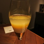 フィナンシェ - ４段のカクテル