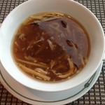 中国飯店 琥珀宮 - スープ