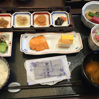 京料理 熊魚菴 たん熊北店 横浜ホテルニューグランド店 - 朝の和定食