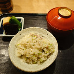 虎白 - 「飯物牛肉、ふき、新牛蒡の炊き込み御飯　2015年4月