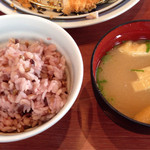 Tonkatsu Hamakatsu - 麦めしと白味噌汁