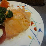 ゴメンネJIRO - 前菜：サーモンマリネUP