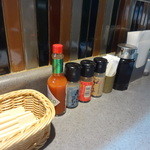 ゴメンネJIRO - カウンターの様子