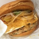 フレッシュネスバーガー - ガパオバーガー