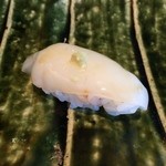 鮨長 - 烏賊　ちょこんと山葵がいい