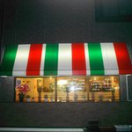 オステリーアビアンコ - 夜景の方が綺麗ですよ。