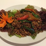 タイ料理レストラン チャンタラー - ひき肉のバジル炒め（パットカパオ）