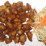 タイ料理レストラン チャンタラー - 軟骨の唐揚げ