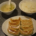 天鴻餃子房 - 