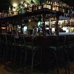 GALWAY - カウンタでサク飲みもありですね