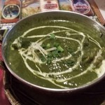 インドカレーMILAN - ほうれん草チキンカレー