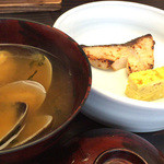 あかん鶴雅別荘　鄙の座 - 朝食　あさりの味噌汁　
