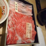 瓢斗 - 鹿児島産美湯豚、A５ランクの近江牛のサーロイン