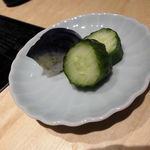 瓢斗 - 自家製の水茄子と朝浸けの胡瓜の漬物