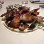 リストランテ ラ チャウ - フランス産仔鳩のロースト、そのソースとカルドンチェッリ