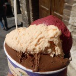 Gelateria Dondoli - ヘーゼルチョコ＋ベリー＋メロン