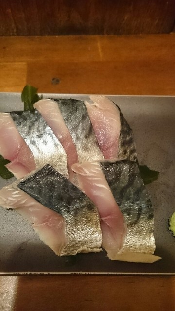 立呑み 鱼平 - 自家制しめさば