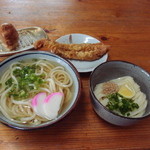 山神うどん - かけうどん小　1玉　230円　しょうゆうどん冷小　1玉　230円　げそ天　120円